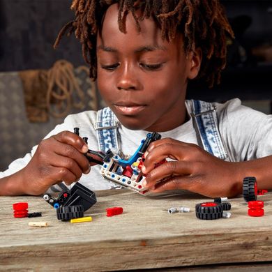 LEGO Technic, Mini incarcator, 42116