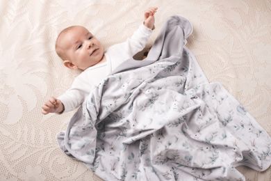 Babymatex, Bamboo, Iepurasi, patura din bambus cu doua fete, 75-100 cm