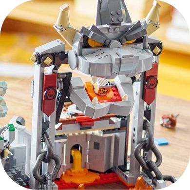 LEGO Super Mario, Set de extindere Batalia lui Dry Bowser de la castel, 71423