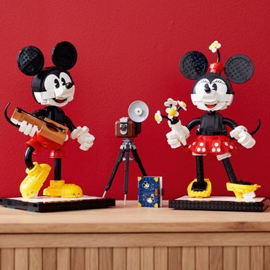 LEGO Disney Princess, Personaje construibile Mickey Mouse si Minnie Mouse, 43179
