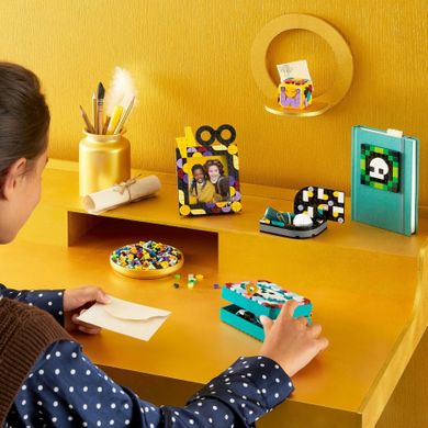 LEGO DOTS, Kit pentru desktop Hogwarts, 41811