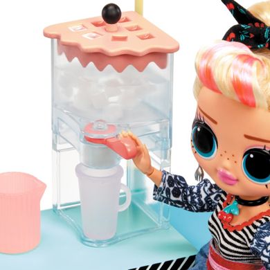 L.O.L. Surprise, O.M.G., To-Go Diner, set cu papusa si accesorii