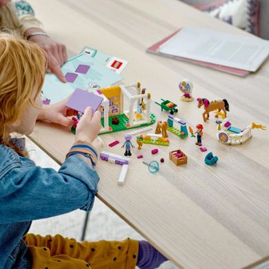 LEGO Friends, Dresaj pentru cai, 41746