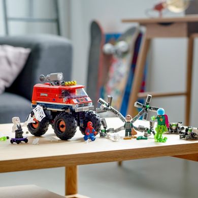 LEGO Marvel Super Heroes, Camionul gigant al Omului paianjen contra Mysterio, 76174