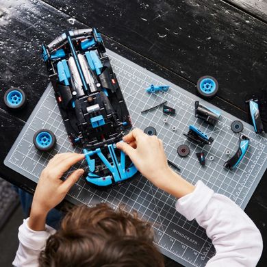 LEGO Technic, Bugatti Bolide Agile Blue, 42162