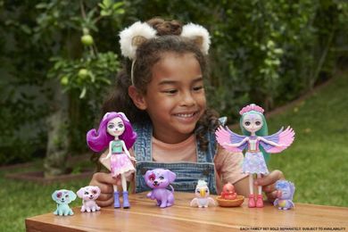 Enchantimals, Dessa Dalmatian, set cu papusa si figurine