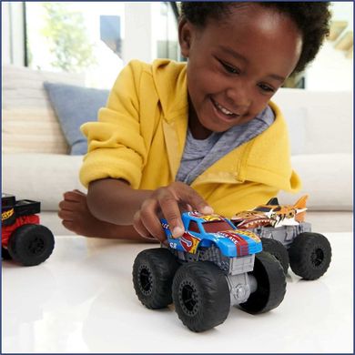 Hot Wheels, Monster Trucks, Bone Shaker, masina cu sunet si lumini, scara 1:43