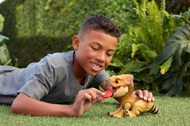 Jurassic World, Aquilops, dinozaur, figurina interactiva