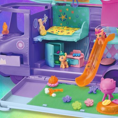 My Little Pony, Caravana magica a poneilor, set cu figurine si accesorii