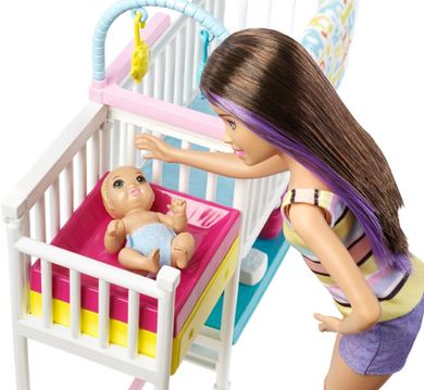 Barbie, Skipper, set de joaca cu papusa, figurine si accesorii