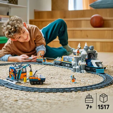LEGO LEGO City, Trenul expres al exploratorilor spre Polul Arctic, 60470