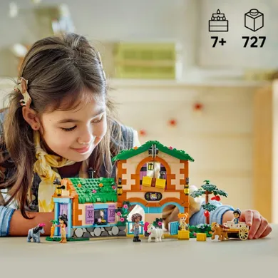 LEGO LEGO Friends, Ferma si grajd pentru ponei, 42654