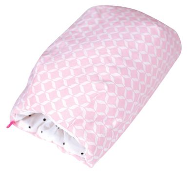 Motherhood, Manson de alaptare, Pink Classics