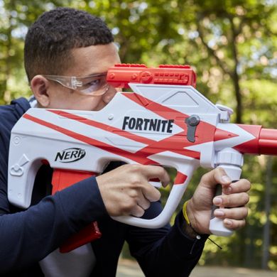 Nerf Fortnite, B-AR, blaster si 10 proiectile