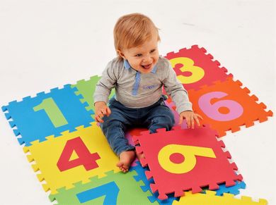 Smiki, Cifre, covoras din spuma, puzzle