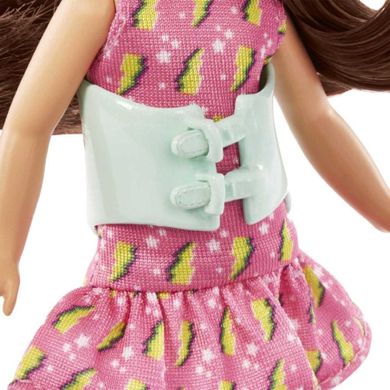 Barbie, Chelsea, Papusa cu scolioza