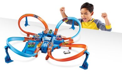 Hot Wheels, Criss Cross Crash Intersection Collision, set de joaca cu masina