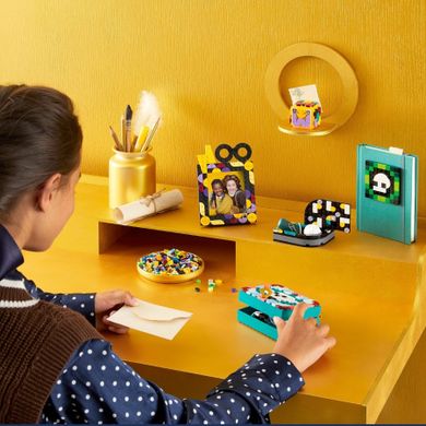 LEGO DOTS, Kit pentru desktop Hogwarts, 41811