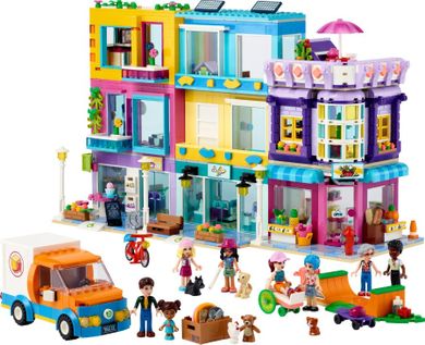 LEGO Friends, Cladirea de pe Strada principala, 41704