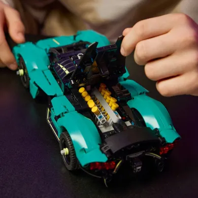 LEGO Technic, Aston Martin Valkyrie, 42208