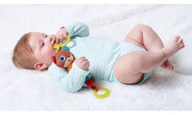 Tiny Love, Tiny Smarts, Ursuletul Isaac, jucarie cu agatatoare si clopotel