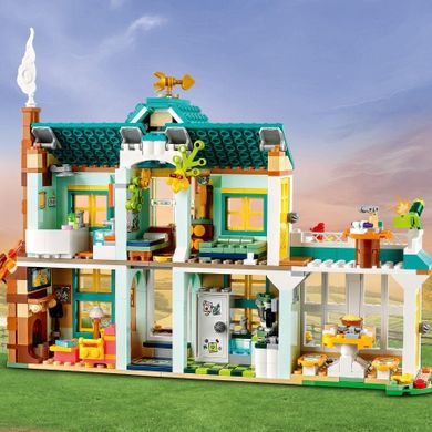 LEGO Friends, Casa lui Autumn, 41730