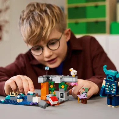 LEGO Minecraft, Intalnirea cu Temnicerul, 21274