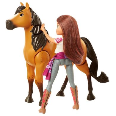 Spirit: Cu sufletul liber, set cu papusa si figurina de cal