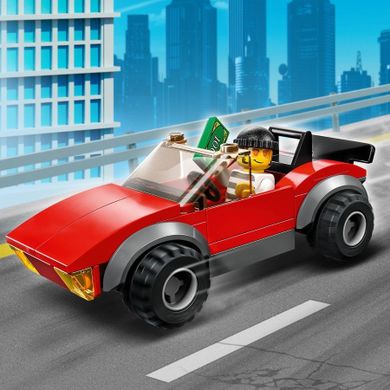 LEGO City, Politist pe motocicleta in urmarirea unei masini, 60392