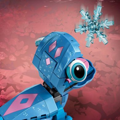 LEGO Disney Frozen, Personaj construibil Bruni Salamandra, 43186