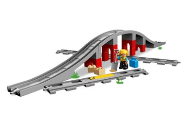 LEGO DUPLO Town, Pod si sine de cale ferata, 10872