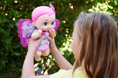 My Garden Baby, Feed & Change Baby Butterfly, Papusa Fluture cu accesorii