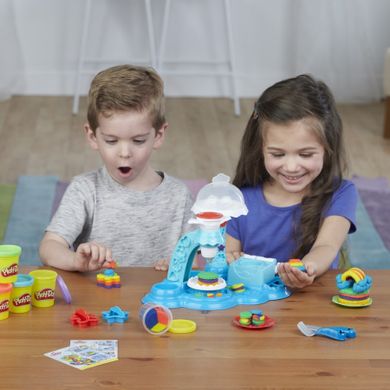 Play-Doh, Rainbow Cake Party, 7 cutie si accesorii, set creativ
