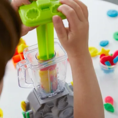 Play-Doh, Smoothies Blender, 5 tuburi si accesorii, set creativ