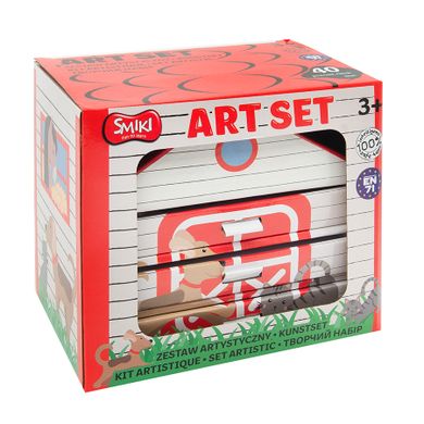 Smiki, Casuta, set artistic