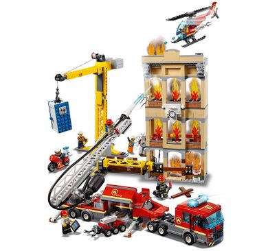 LEGO City Fire, Divizia pompierilor din centrul orasului, 60216