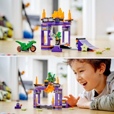 LEGO City, Stuntz, Provocarea de cascadorii pe rampa cu saritura prin cos, 60359