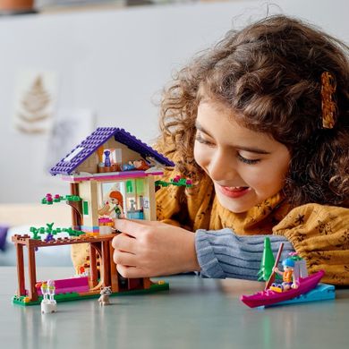 LEGO Friends, Casa din padure, 41679
