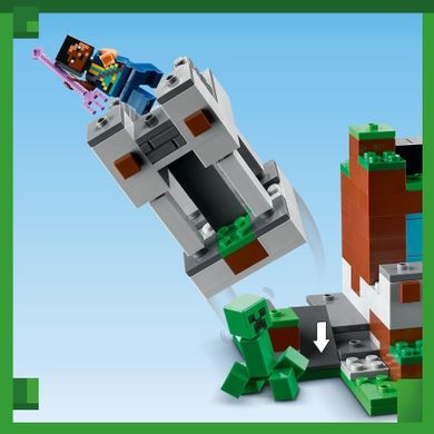 LEGO Minecraft, Avanpostul sabiei, 21244