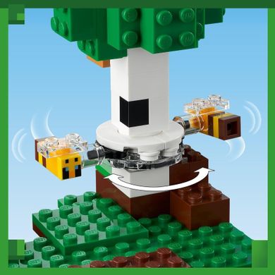 LEGO Minecraft, Casuta albinelor, 21241