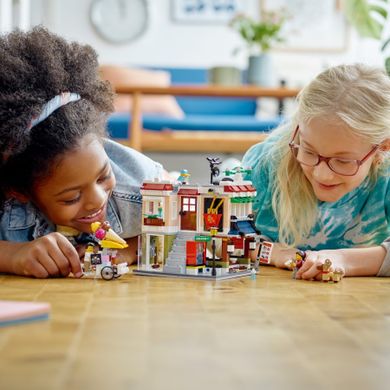 LEGO Creator, Restaurantul cu taietei din centrul orasului, 31131