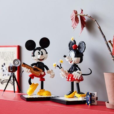 LEGO Disney Princess, Personaje construibile Mickey Mouse si Minnie Mouse, 43179