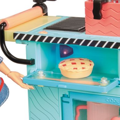 L.O.L. Surprise, O.M.G., To-Go Diner, set cu papusa si accesorii