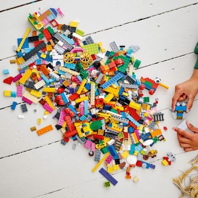 LEGO Classic, 90 de ani de joaca, 11021