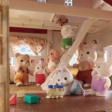 Sylvanian Families, Casa mare de oras cu camera secreta la mansarda, set fara figurine, 5708
