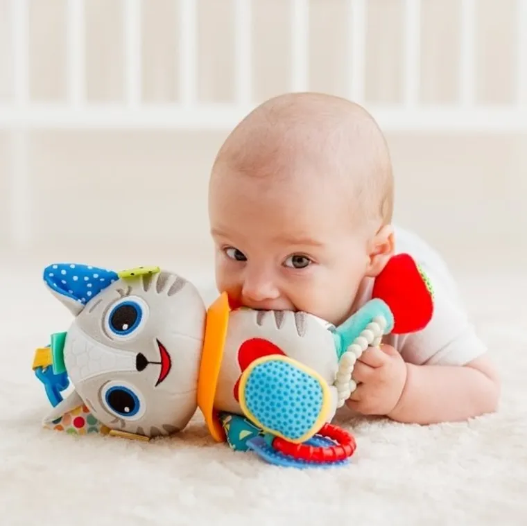 Balibazoo, Pisicuta Luka, jucarie cu agatatoare pentru bebelusi