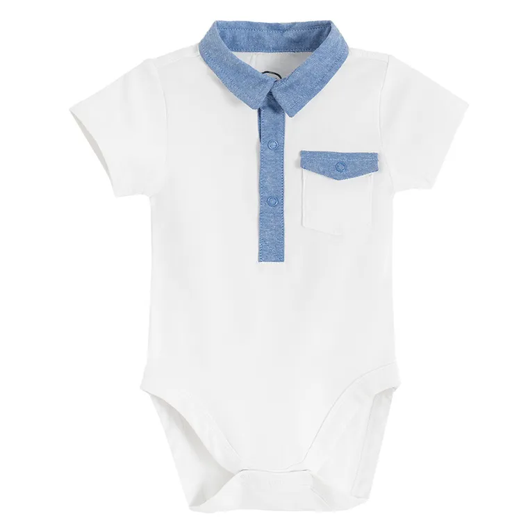 Cool Club, Body cu maneca scurta pentru baieti, alb, cu buzunar