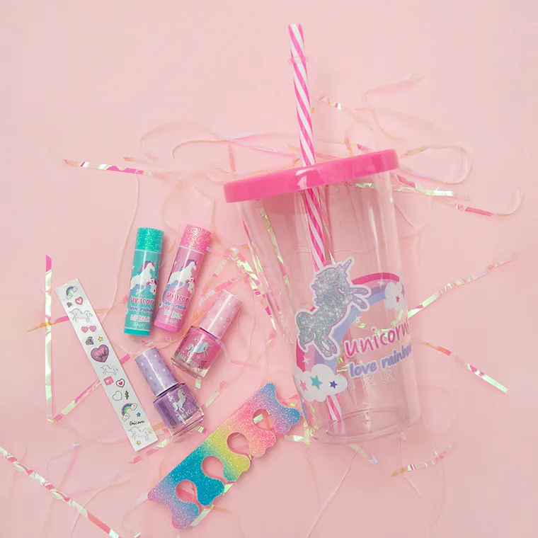 Smiki, set cosmetice in pahar