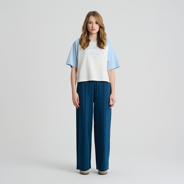 T-shirt crop top cu imprimeu NOWEAR