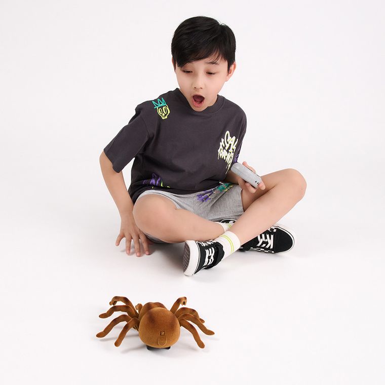 Tech-Bot, Tech-Bot Nature, tarantula cu telecomanda